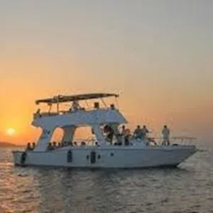 Atardecer en Barco Sibarita Express