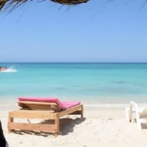 Tour Playa Tranquila Vip- Isla Barú (Day Tour)