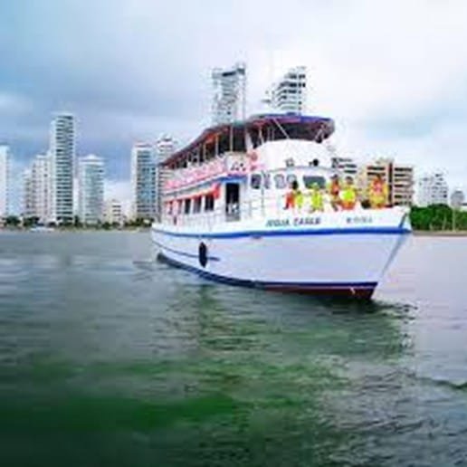 Tour Bahía Bequia