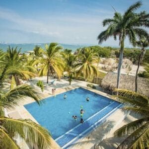 Fénix Beach Club (Day Tour)
